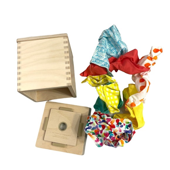 Lovevery magic tissue box - Picture 6 of 6